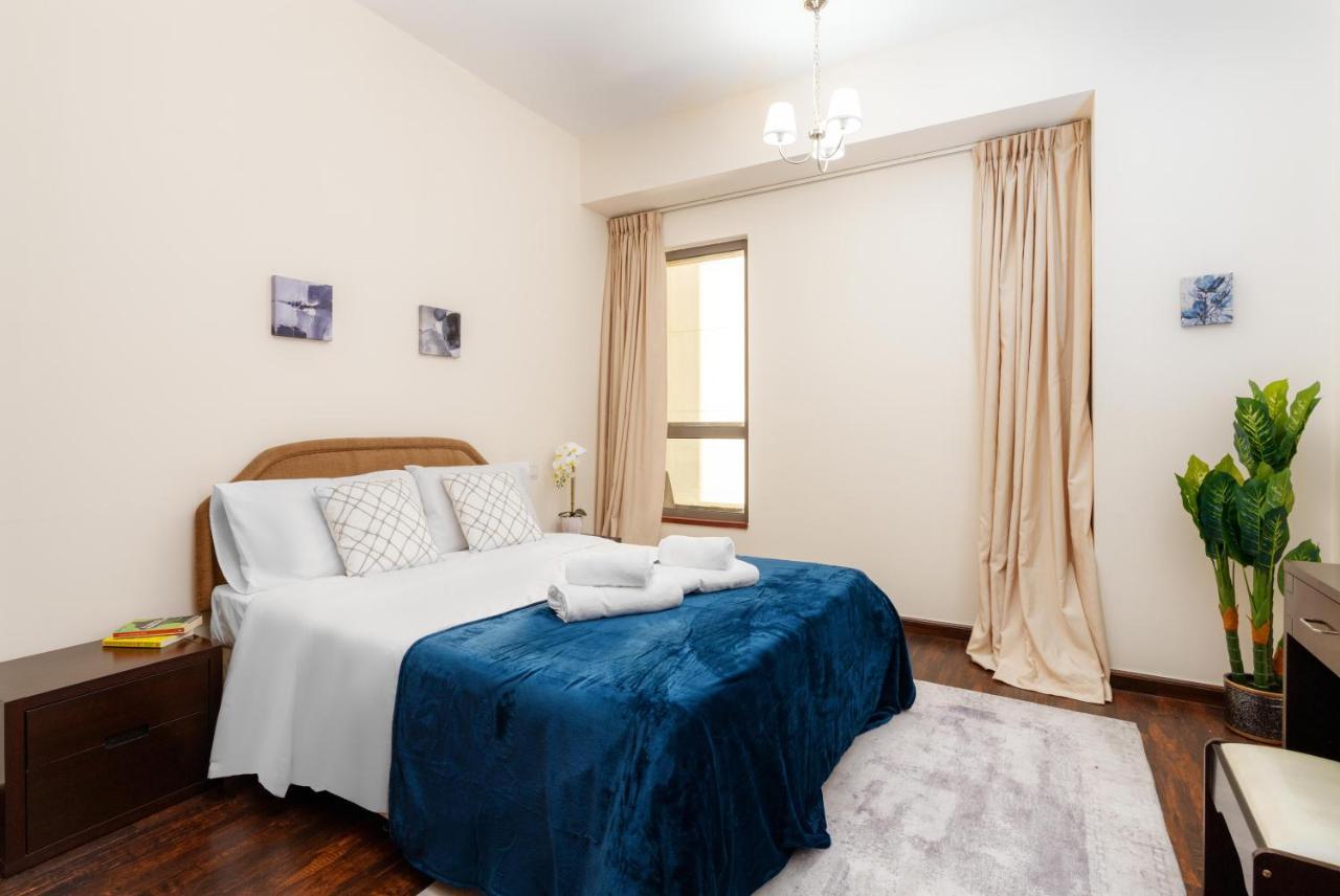 Spacious 5 Beds 3 Min From The Jbr Apartament