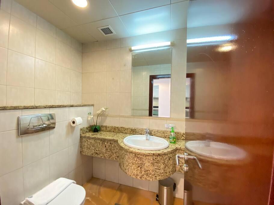 Lux Princess Tower Duplex Ocean & Palm Views *