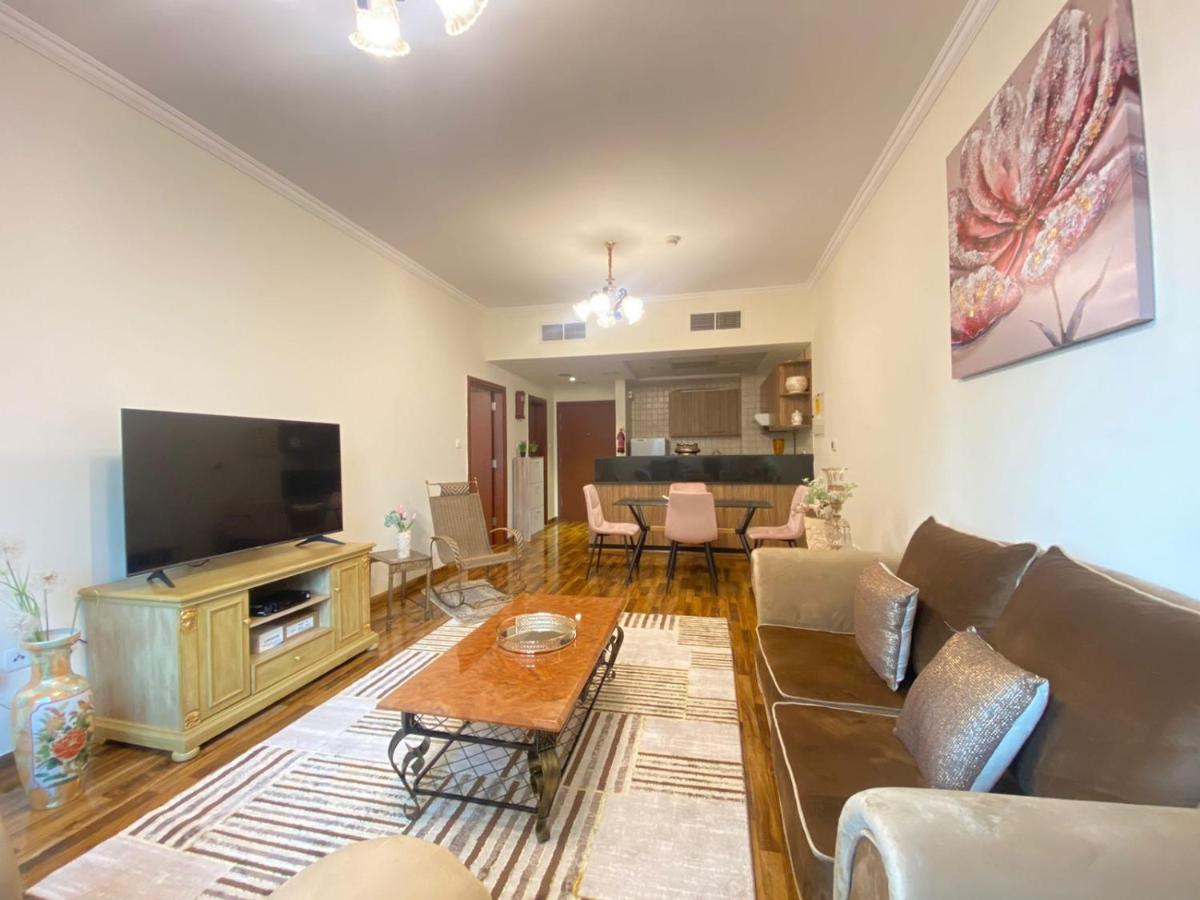 Durrani Homes - Cozy 1br At Nujoom Tower Besides Mall & Burj Khalifa Dubaï