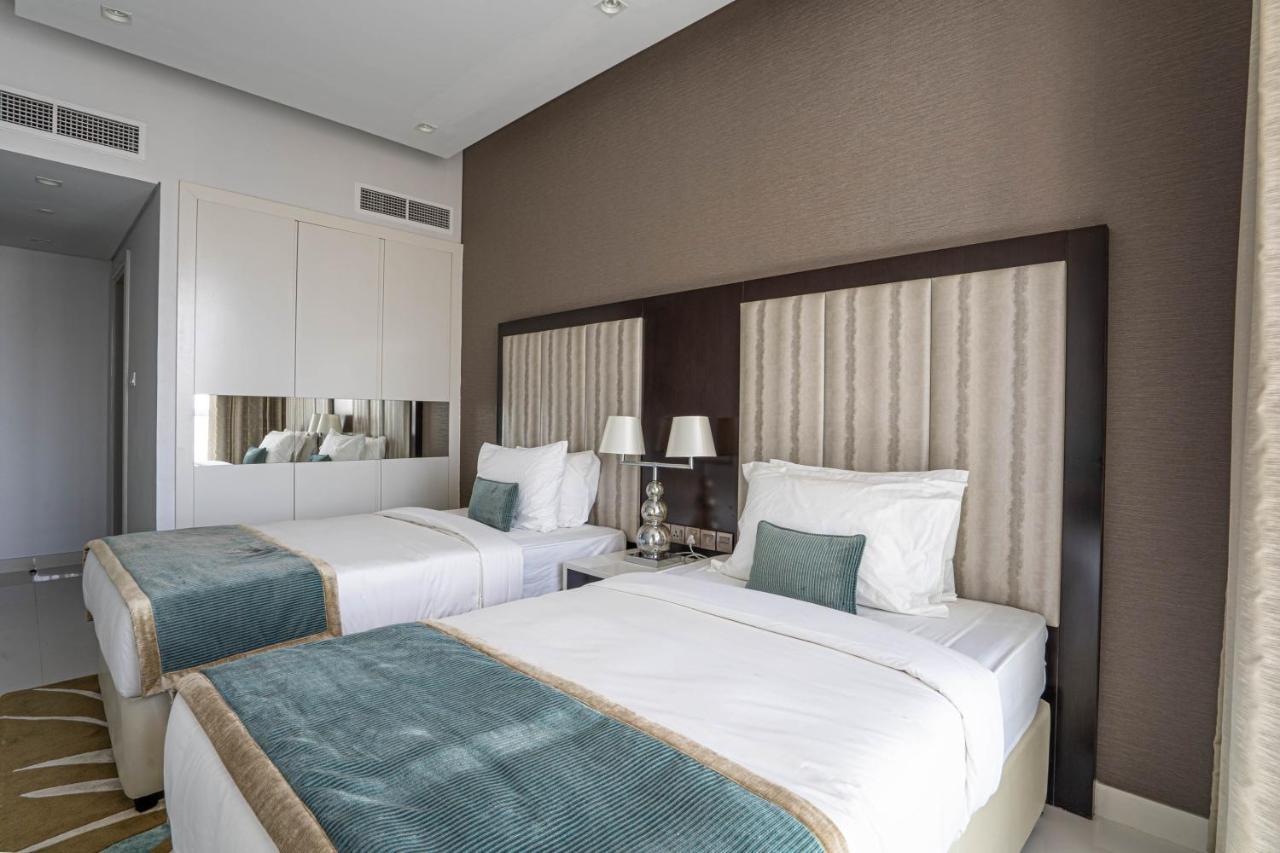 Higuests - Elegant And Spacious Apartment In Upper Crest Appartement Dubai