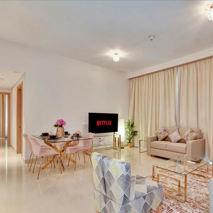 Harbour Views - Large 2 Bdr Apt - Balcony - Views Dubái
