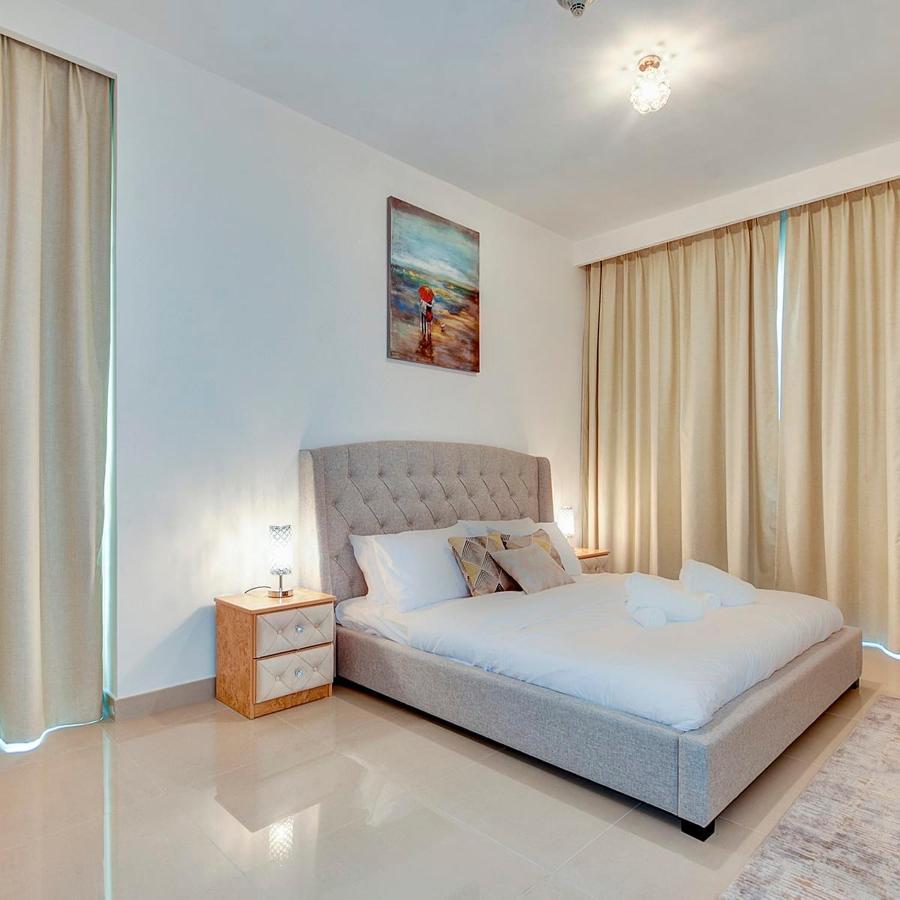 Harbour Views - Large 2 Bdr Apt - Balcony - Views Dubái