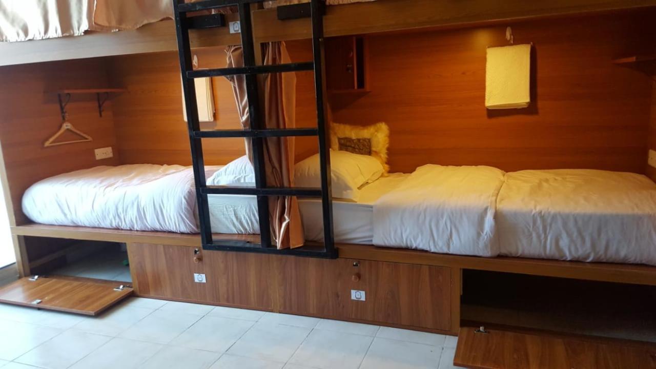 Hostel Elegance