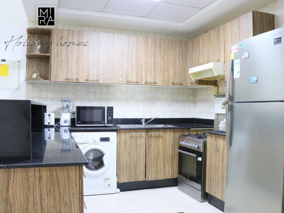 Appartement Serviced 1 Bed In Downtown - 5 Min To Mall Dubaï