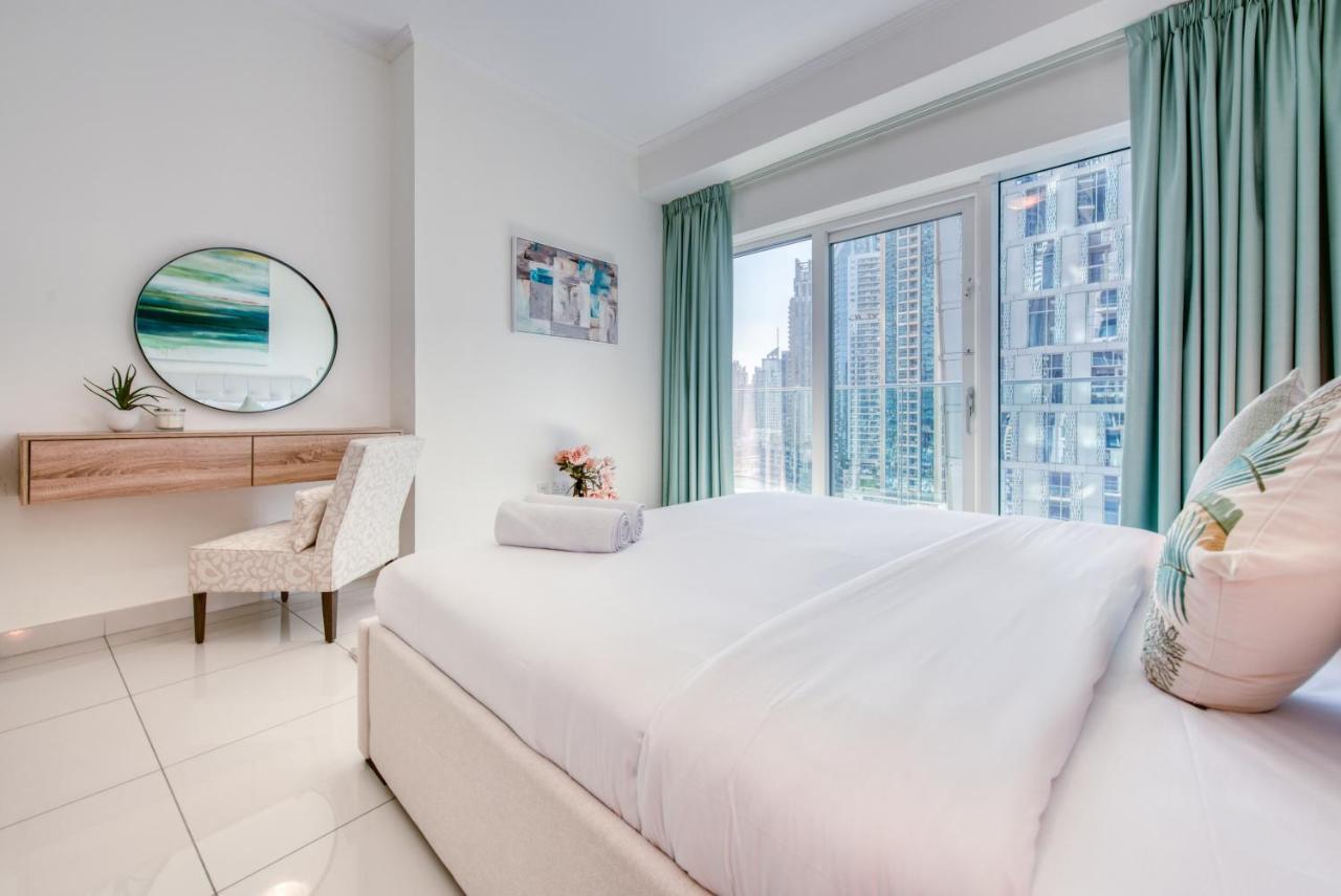 Authentic 2br At Damac Heights Marina By Deluxe Appartement Dubai