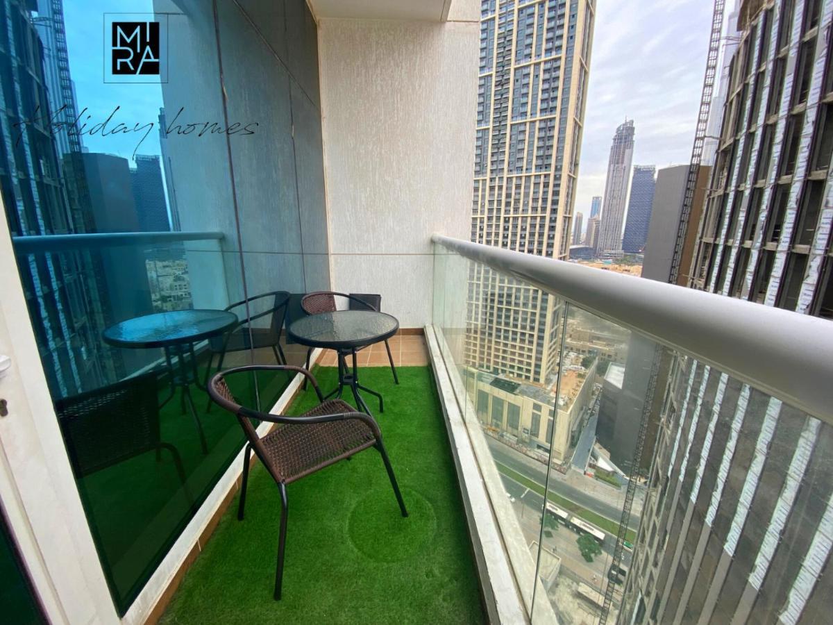 Serviced 1 Bed In Downtown - 5 Min To Mall *