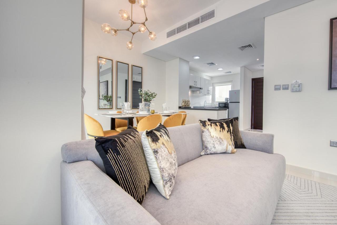 Charismatic 3br Townhouse At Damac Hills 2 Dubailand By Deluxe Homes Villa