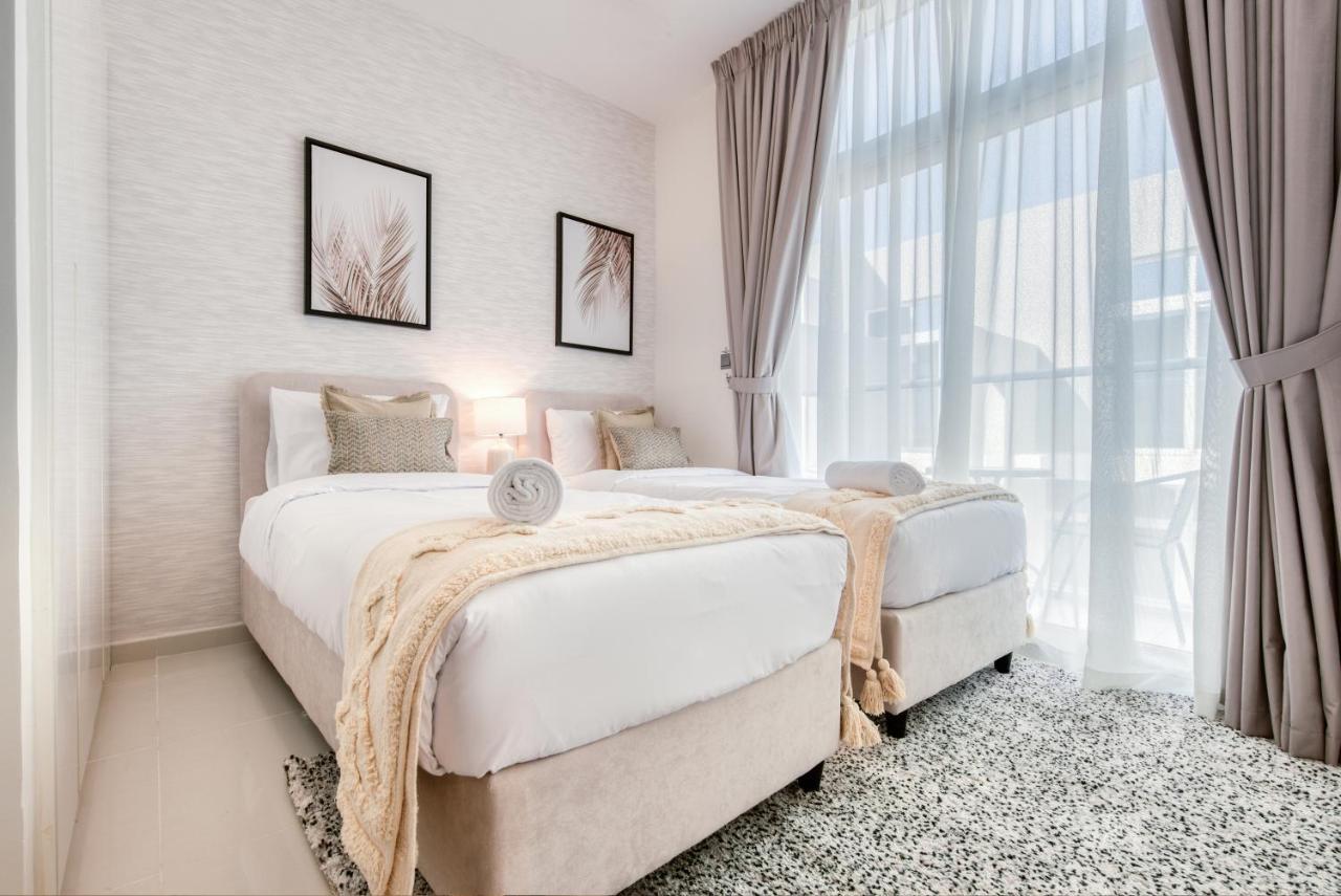 Charismatic 3br Townhouse At Damac Hills 2 Dubailand By Deluxe Homes *