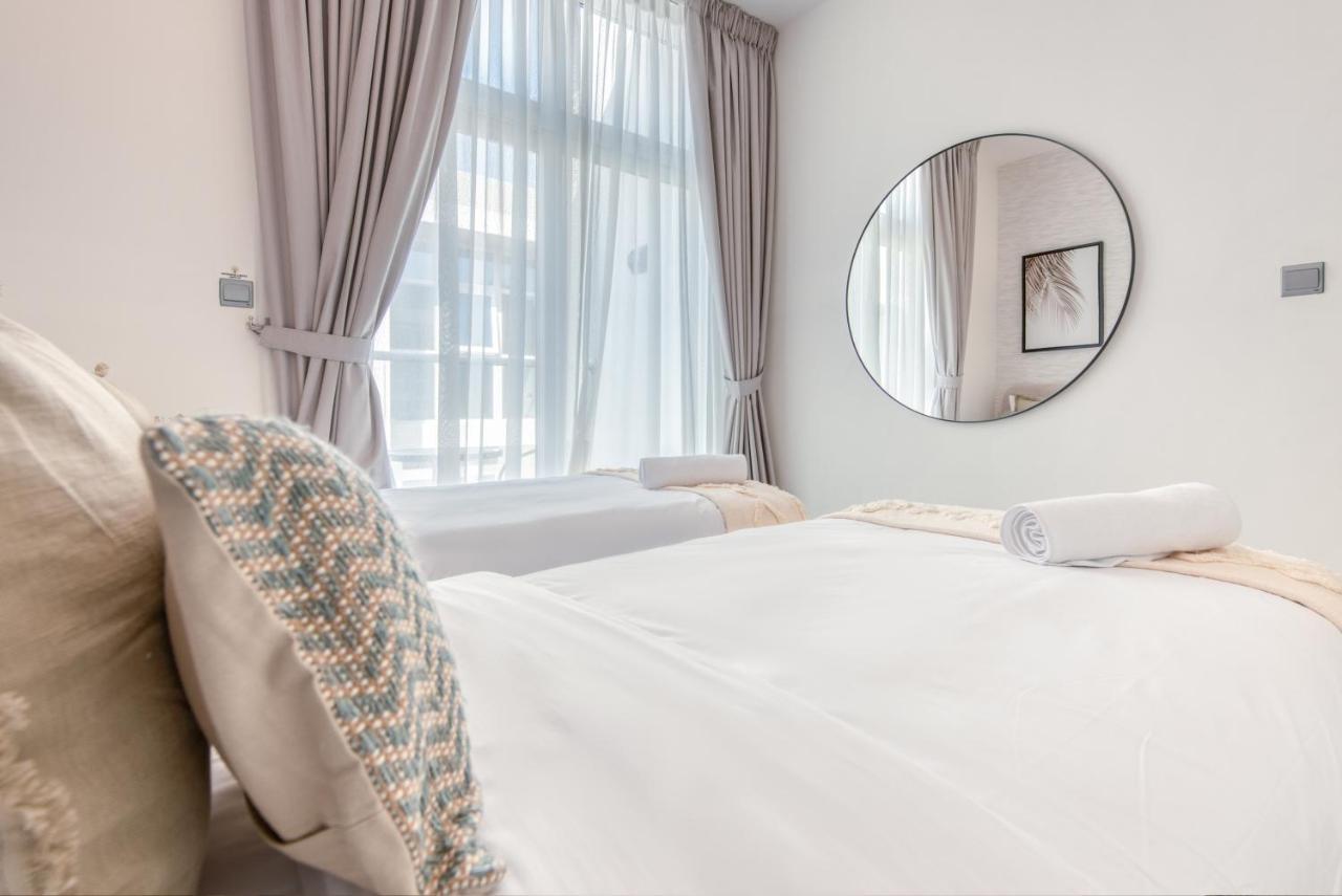 Villa Charismatic 3br Townhouse At Damac Hills 2 Dubailand By Deluxe Homes Dubai