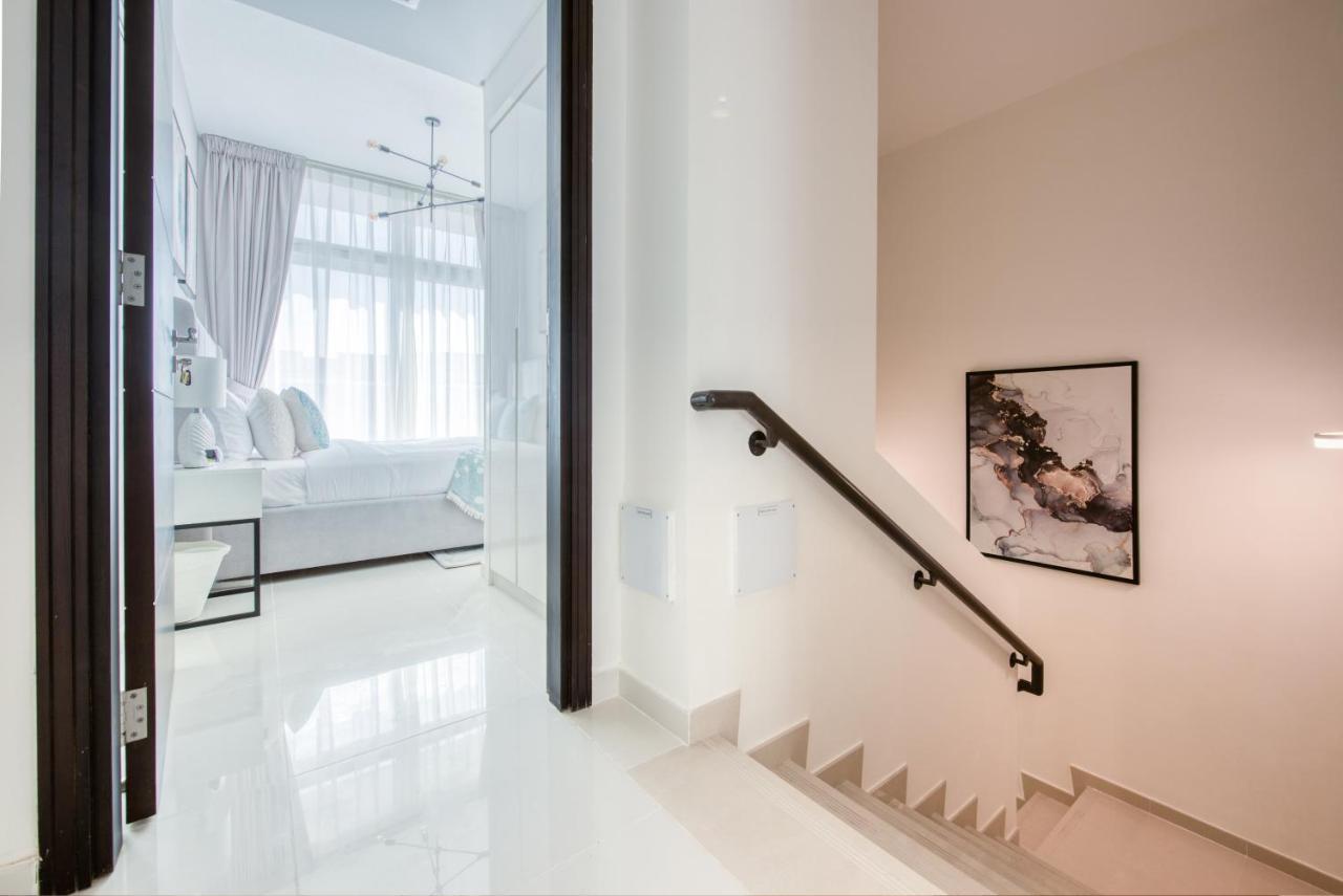 Charismatic 3br Townhouse At Damac Hills 2 Dubailand By Deluxe Homes Dubai