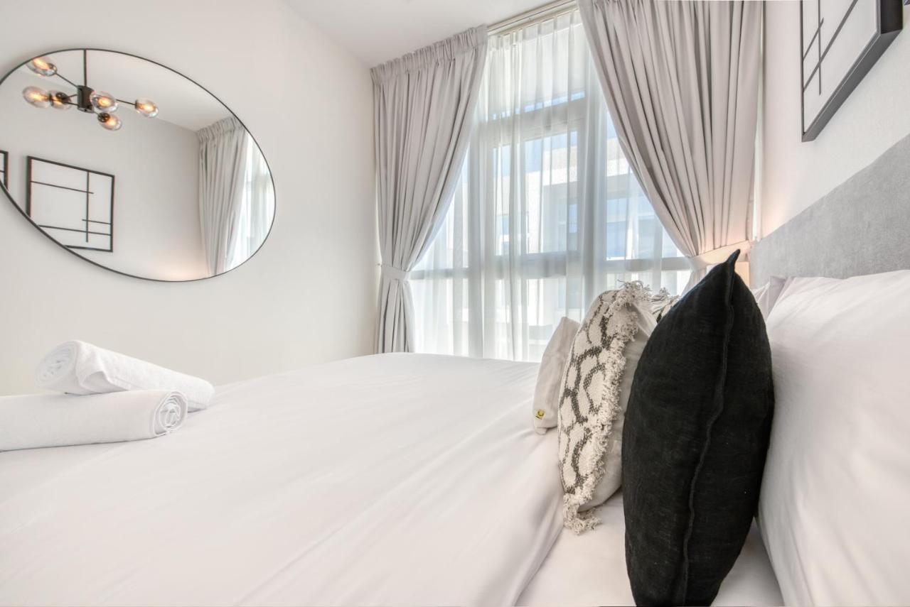 Charismatic 3br Townhouse At Damac Hills 2 Dubailand By Deluxe Homes Villa