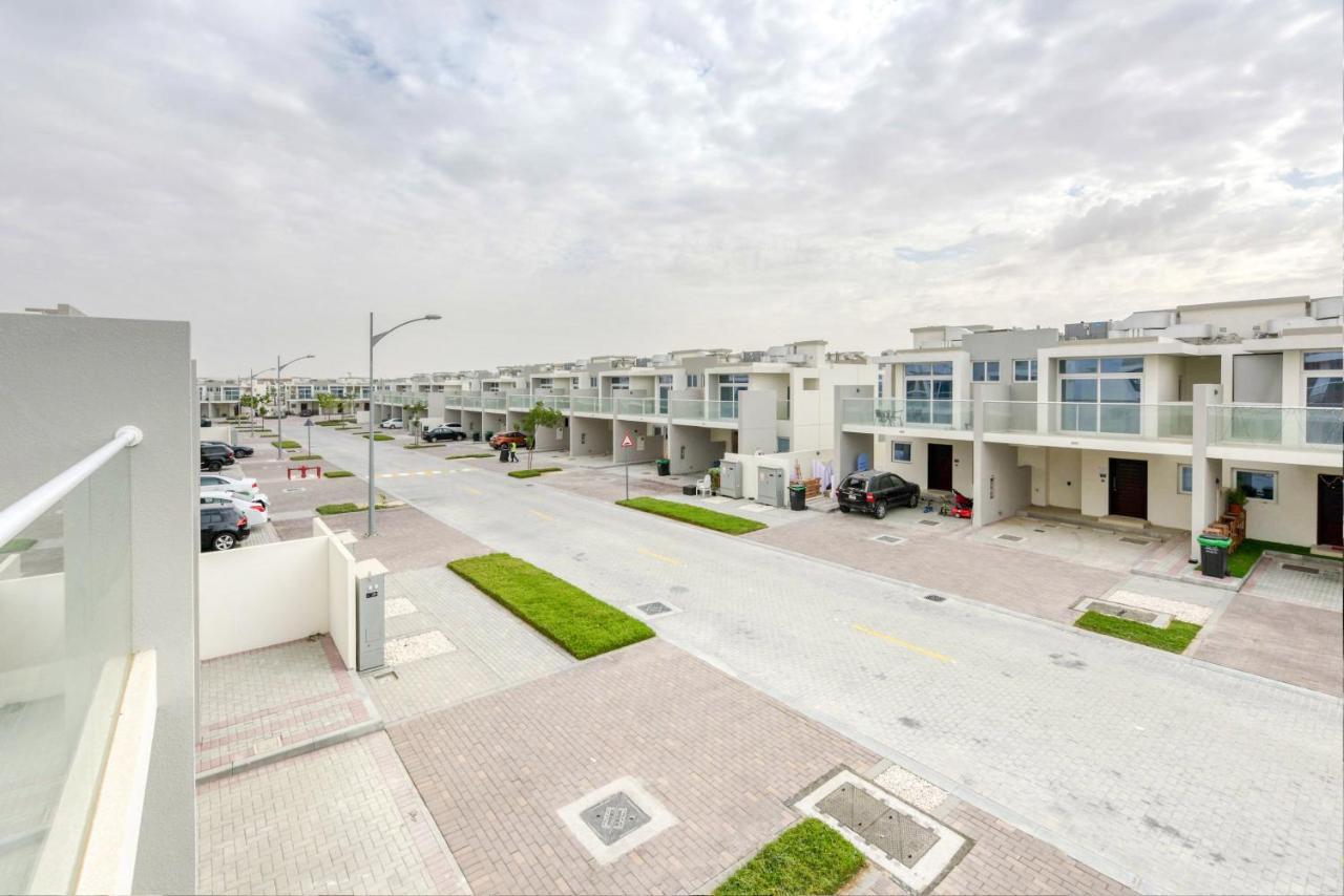Charismatic 3br Townhouse At Damac Hills 2 Dubailand By Deluxe Homes Villa Dubai