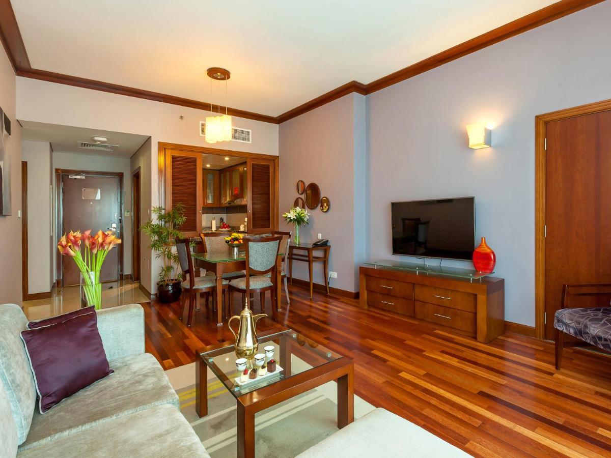 Apartahotel Flora Creek Deluxe Dubái