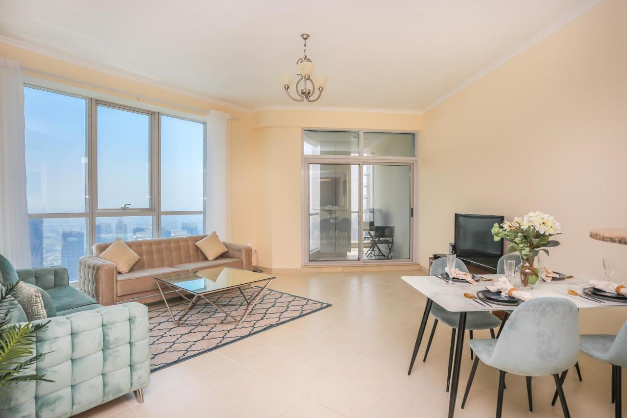 Luxury - Marina , 65 Floor , 2bed Apartment Dubai