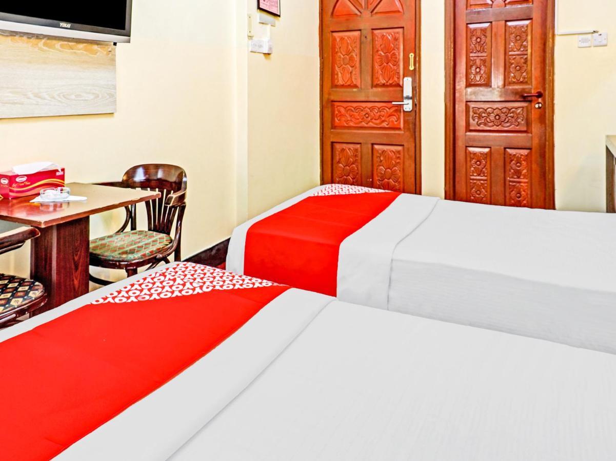 Al Arraf Hotel *