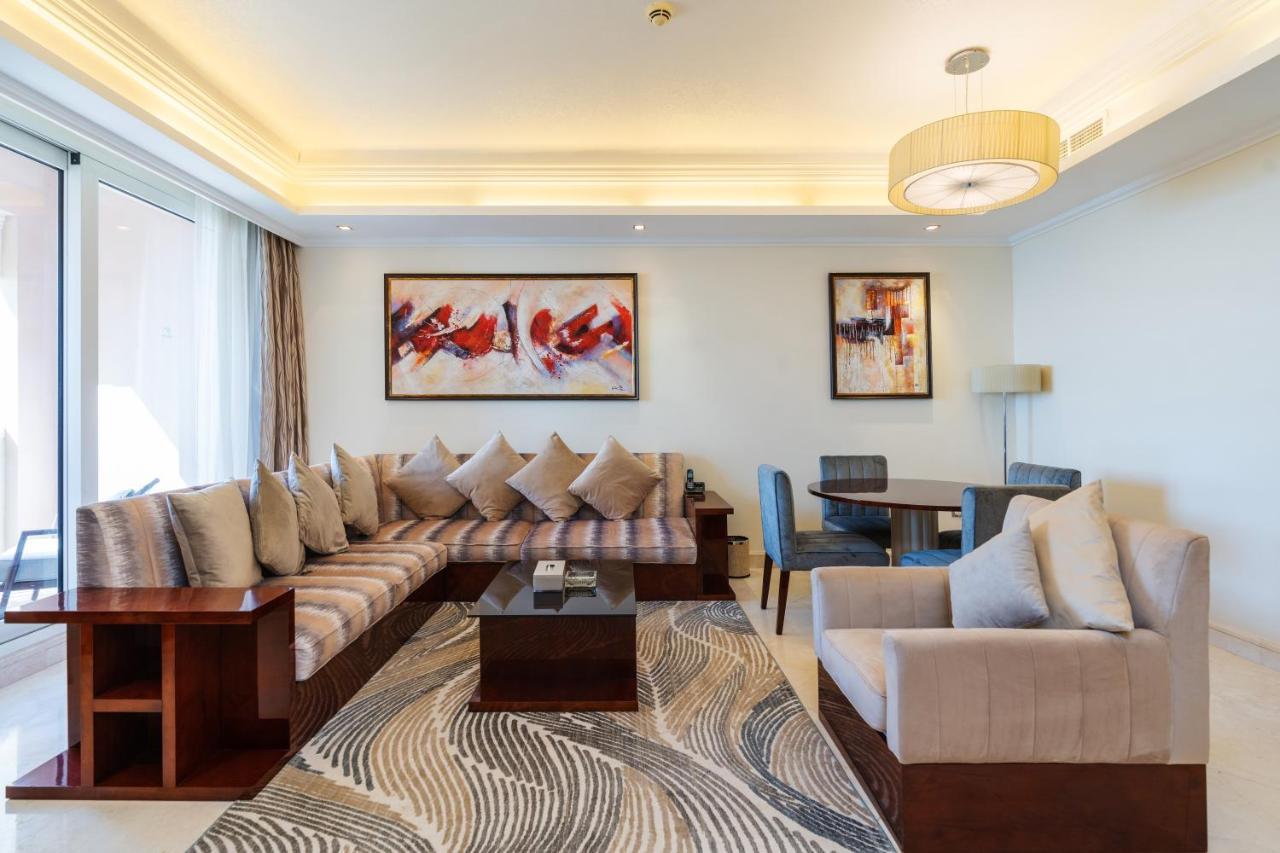 Royal Club By Rvhr, Grandeur Crescent Palm Jumeirah Appartement *