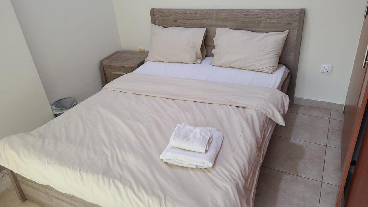 Cozy 2bhk Near To Dmcc Metro Station -505 Apartment *