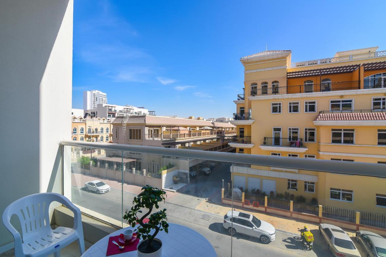 Aliving- Luxury Studio, 1br, 2br, Family At Jvc Dubái