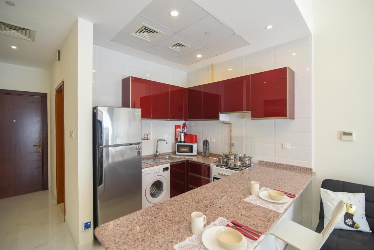 Apartamento Aliving- Luxury Studio, 1br, 2br, Family At Jvc Dubái