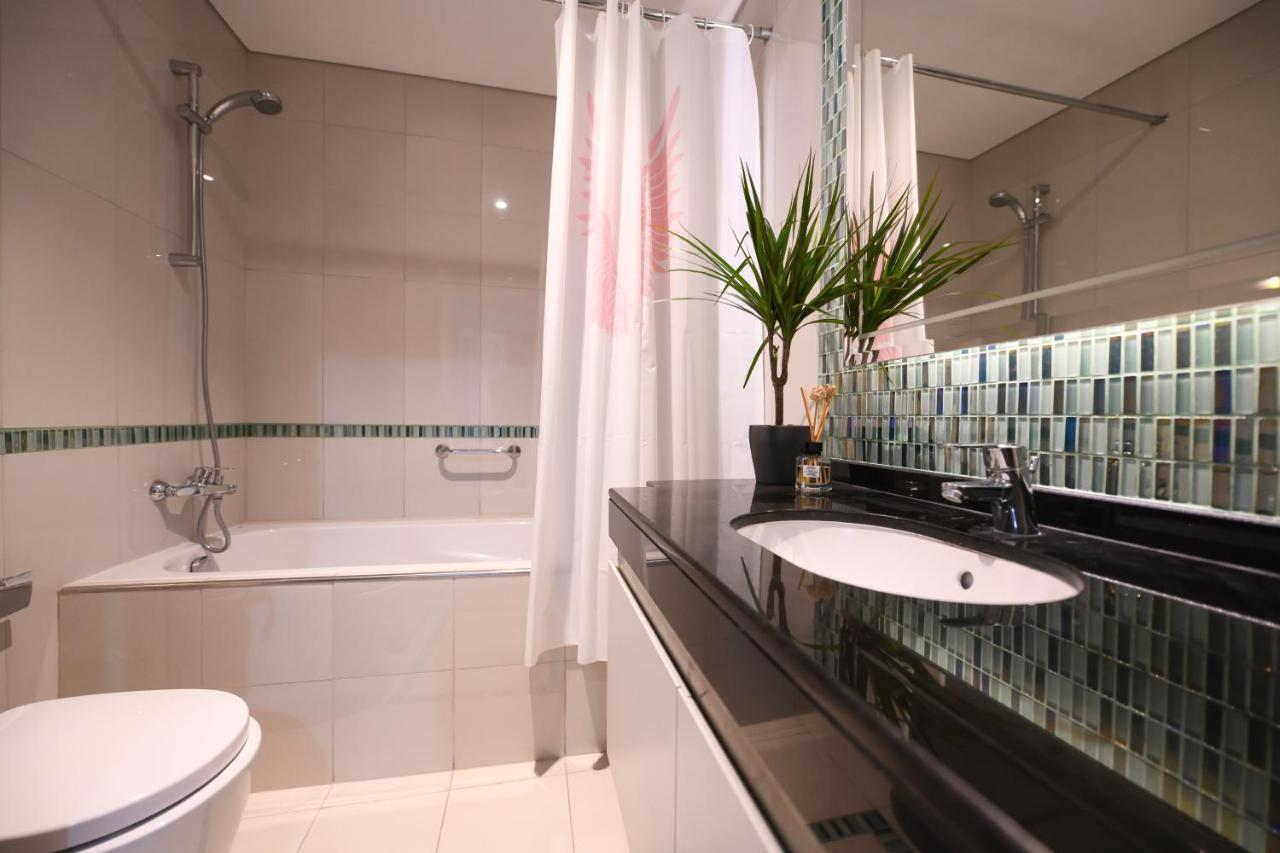 Trinity Homes - Discover The True Definition Of Luxury At 2br In Marina Lejlighed
