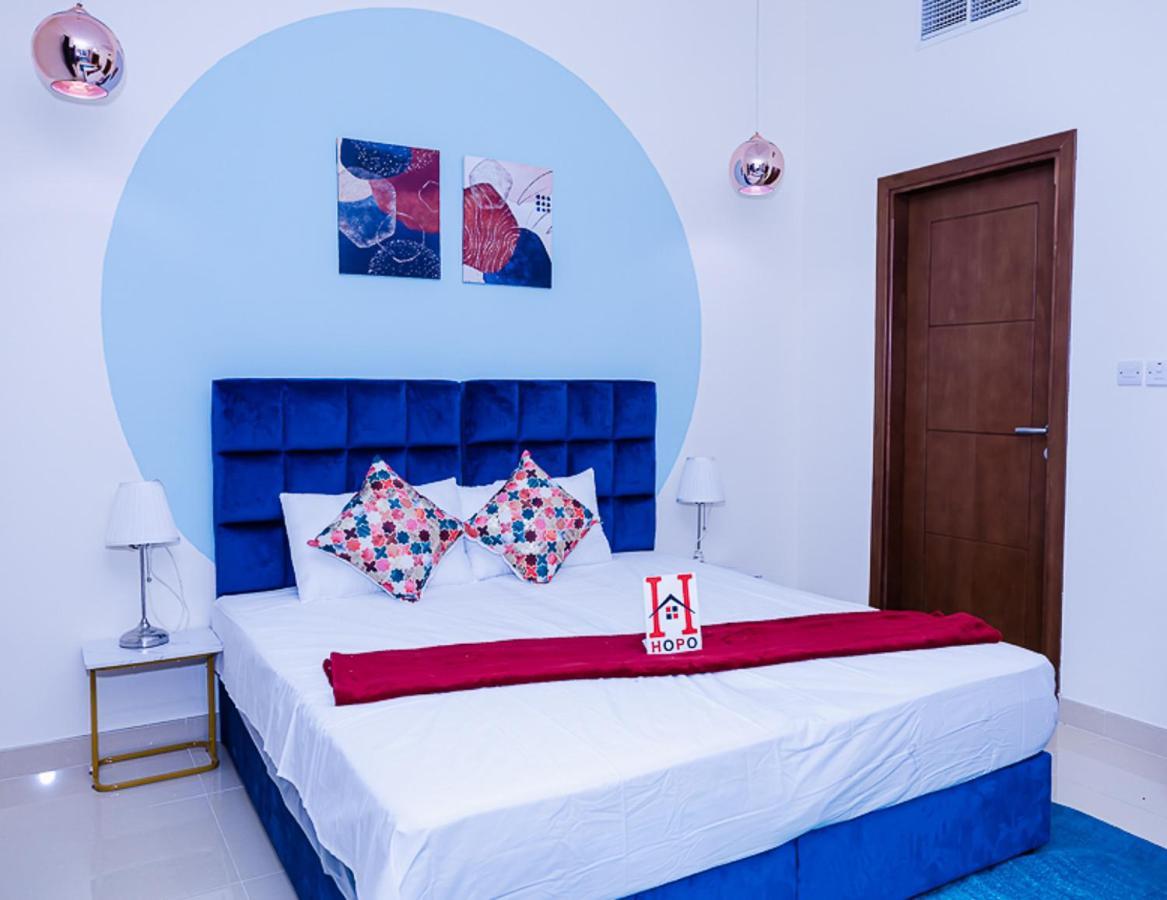 Appartamento Elegant With Lively Vicinity In Dubai's Heart Dubai
