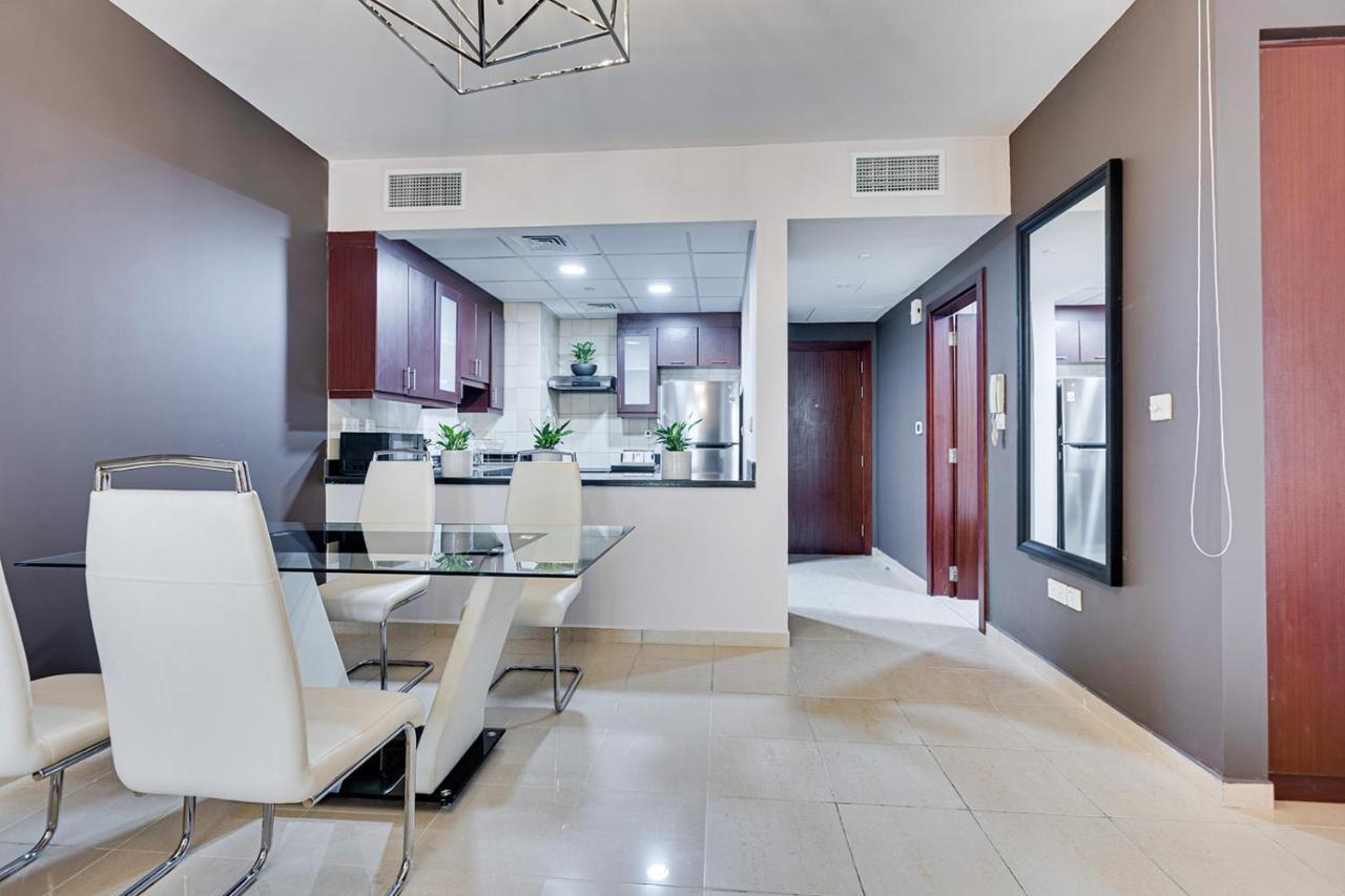 Appartamento Entire Serviced Studio Jbr Sea View Balcony *