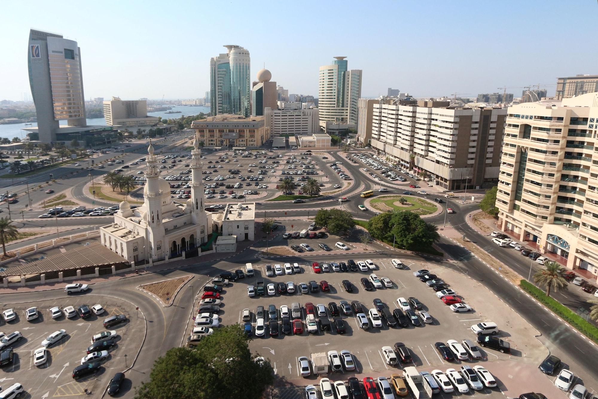 Hotel Samaya Deira 4*