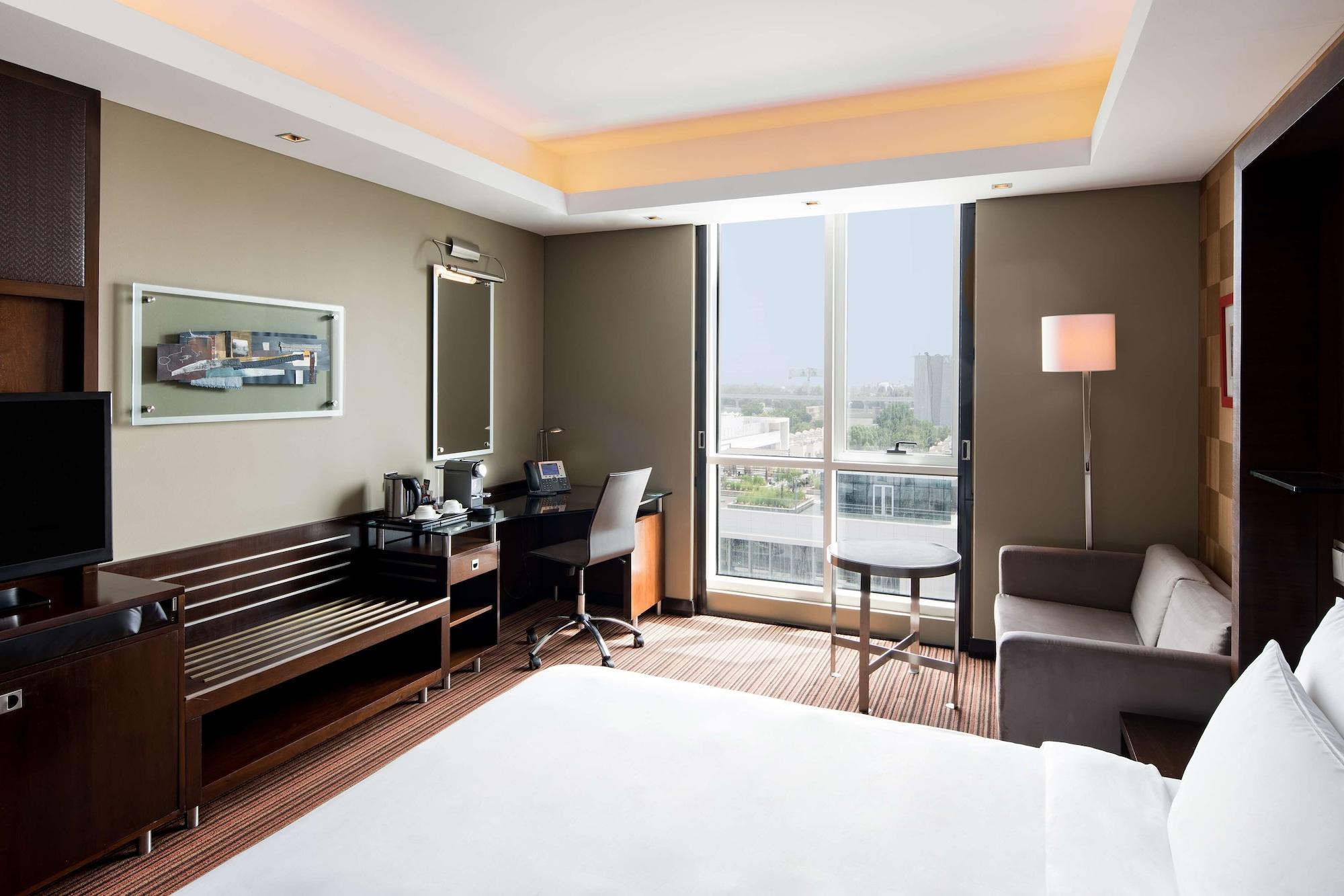 Radisson Blu Hotel, Media