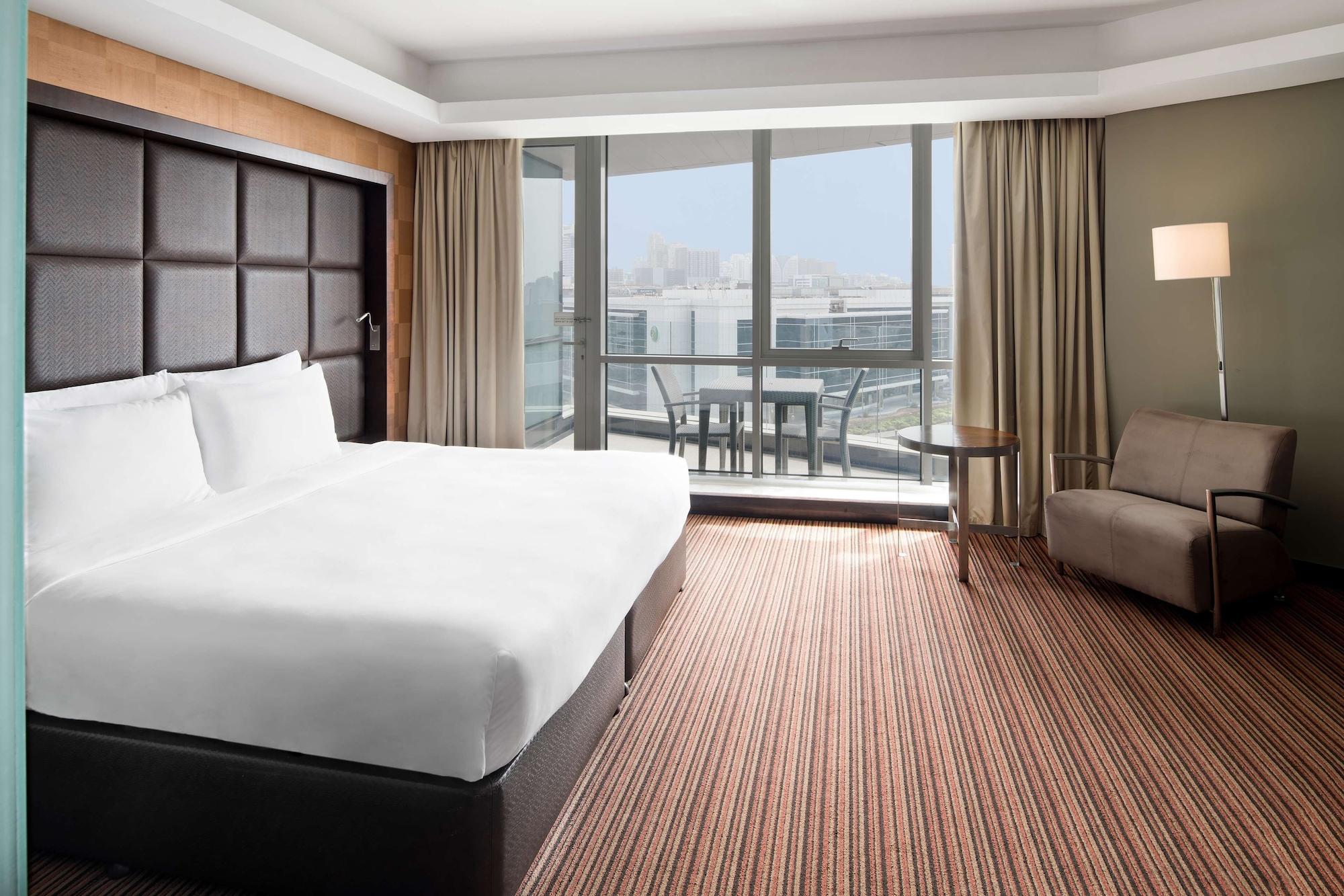 Hotel Radisson Blu Hotel, Media Dubai