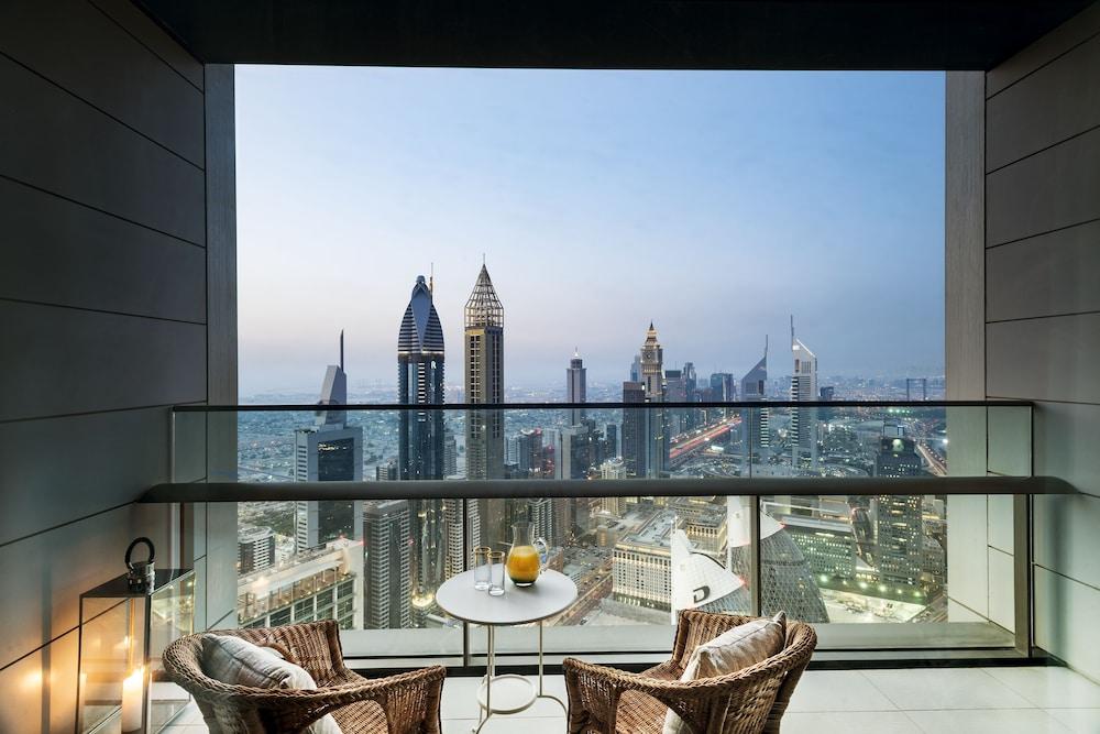 Dream - Index Tower With Skyline Views Dubái