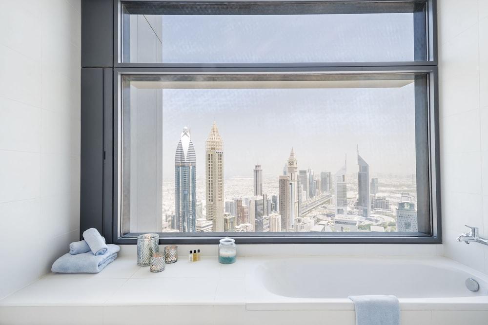 Dream - Index Tower With Skyline Views Dubái