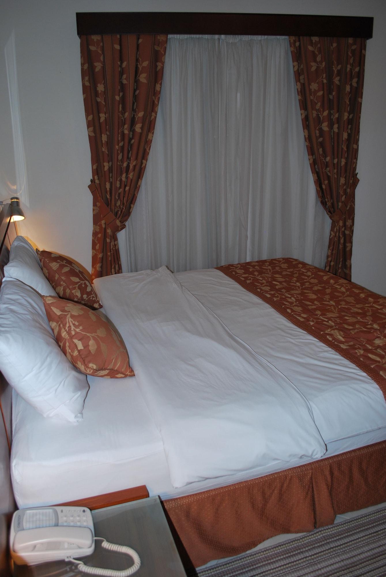 Apartahotel Al Deyafa 3*