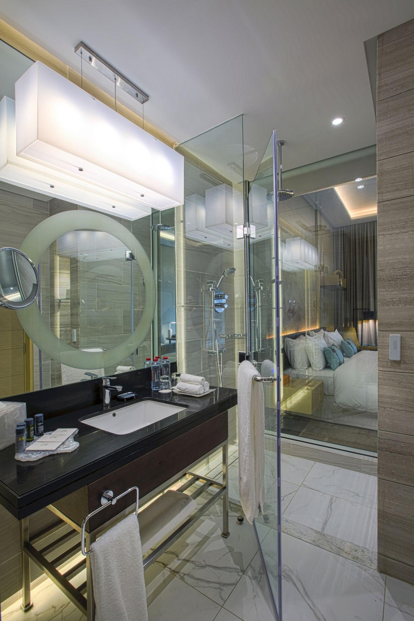 Grayton By Blazon Hotel Dubai
