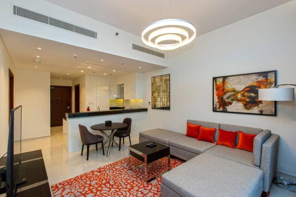 One Bedroom Damac Hills Golf Promenade 2b Lejlighed *