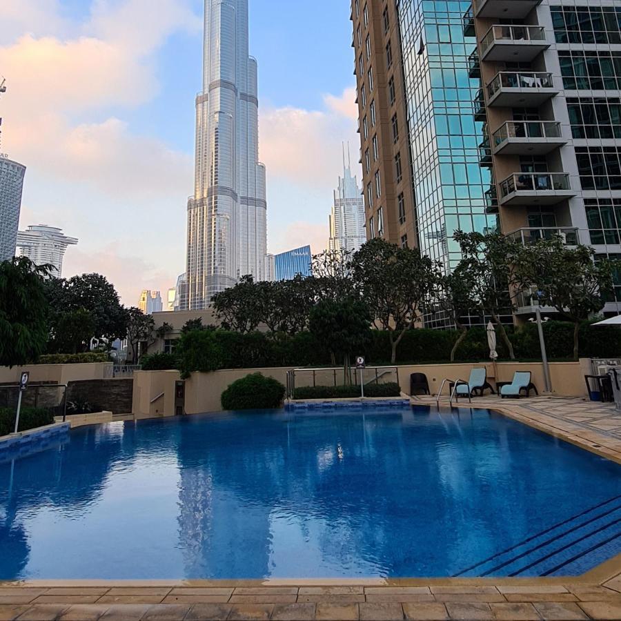 First Class 3br With Full Burj Khalifa View