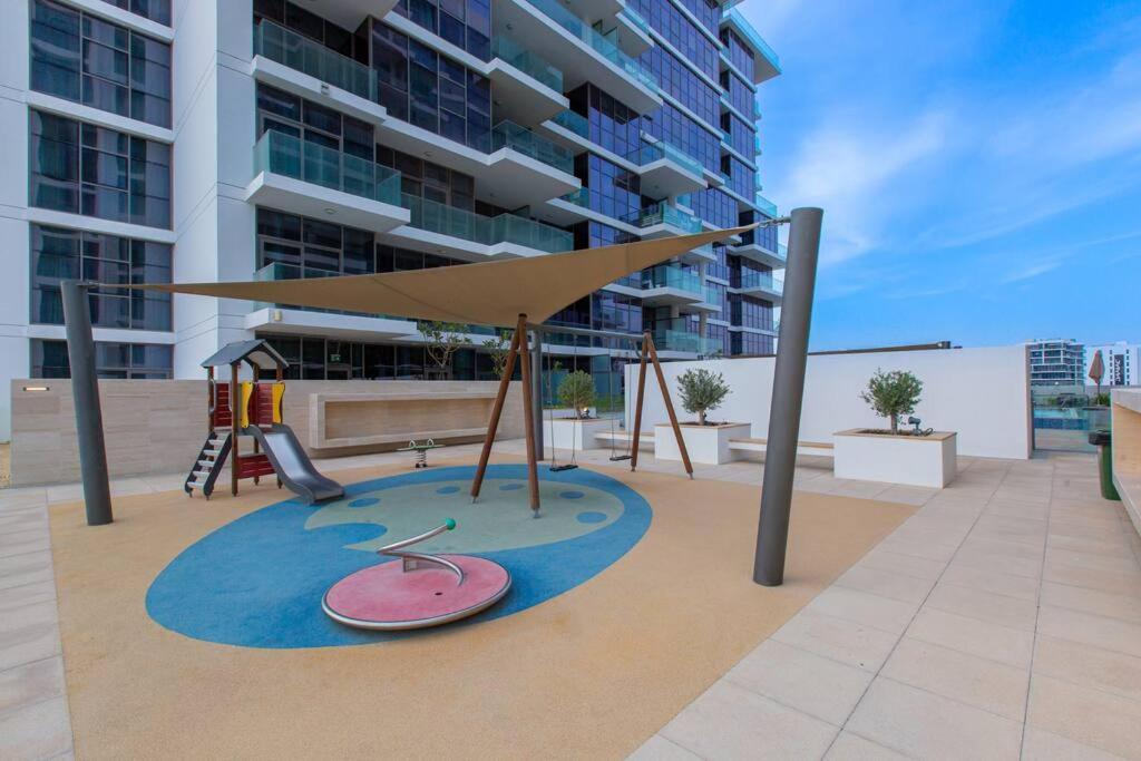 One Bedroom Damac Hills Golf Promenade 2b Lejlighed