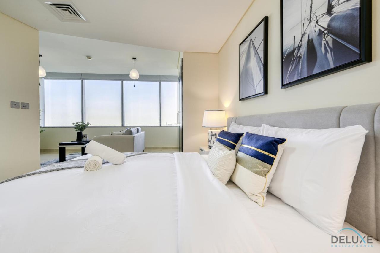 Value Modern 1br With Pool & Stunning Views By Deluxe Homes Lägenhet Dubai