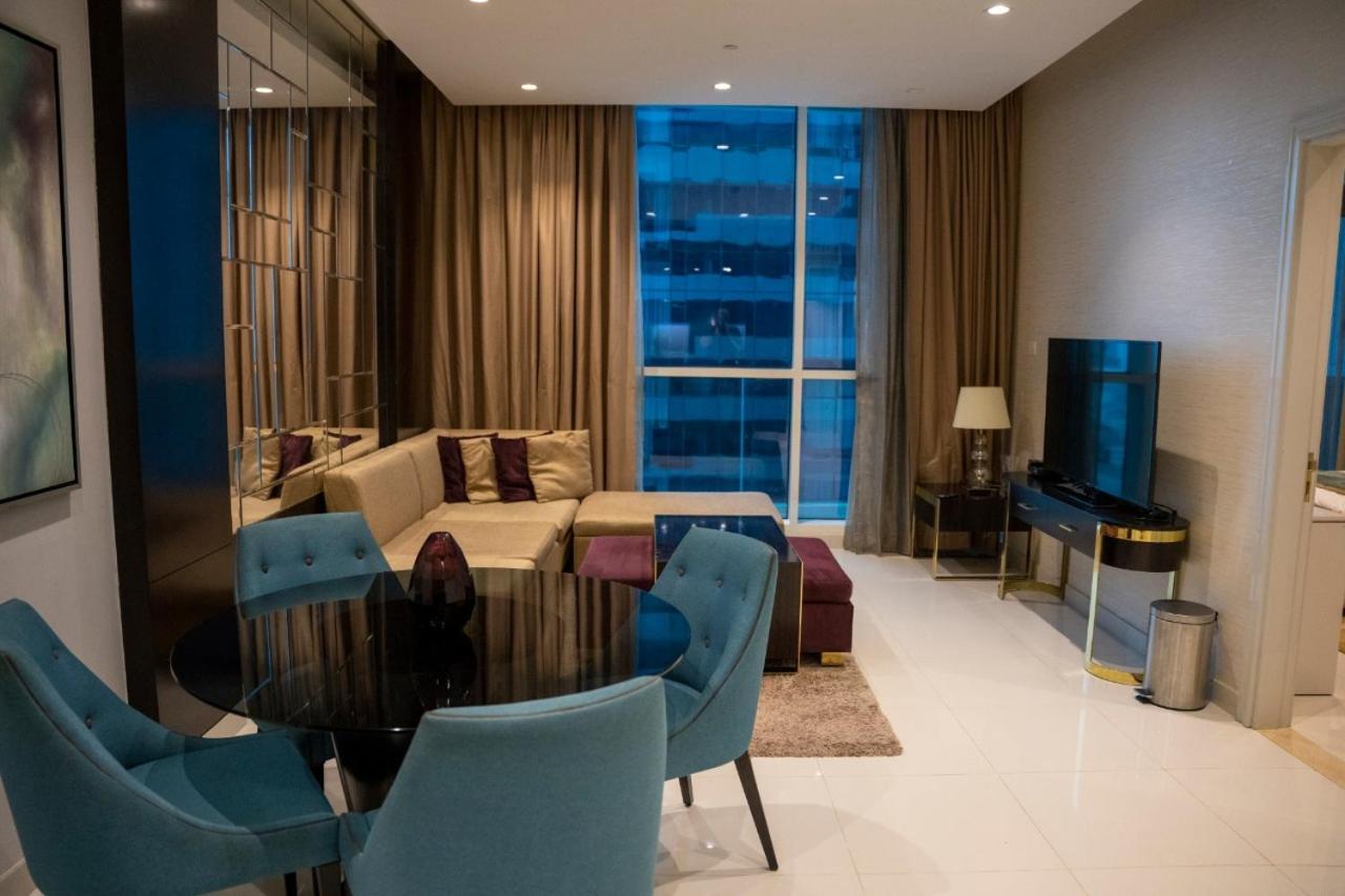 King Suite-Burj Khalifa 5 Min Walking From Dubai Mall Appartement *