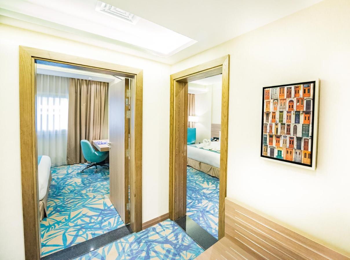 Hotel Mena Plaza Albarsha