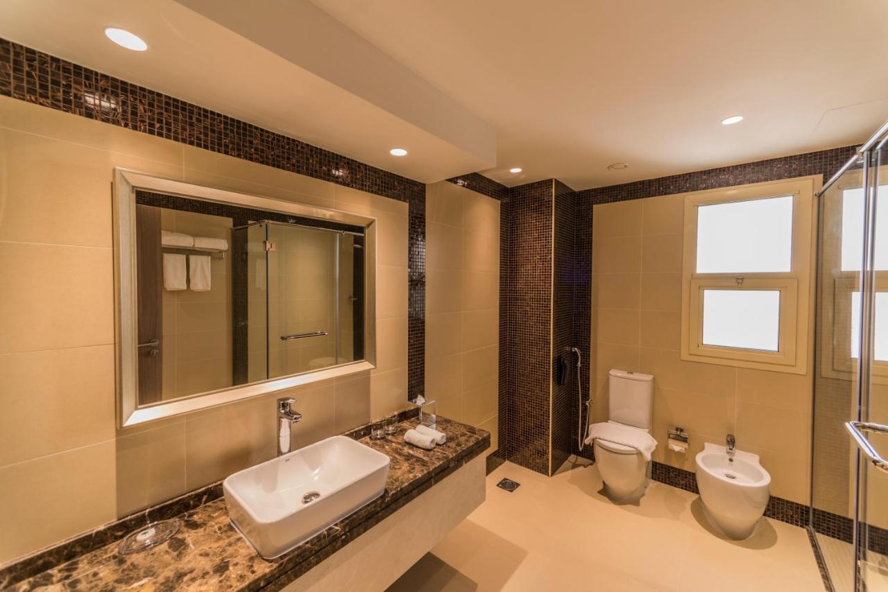 Hotel Mena Plaza Albarsha