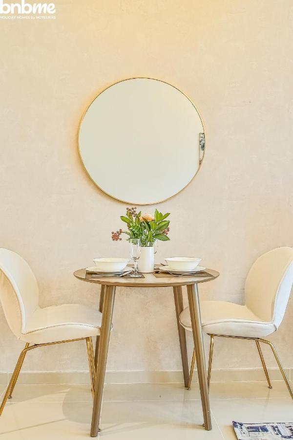 Apartamento Elegant Studio At Damac Hills With Trump Golf Course - 1809