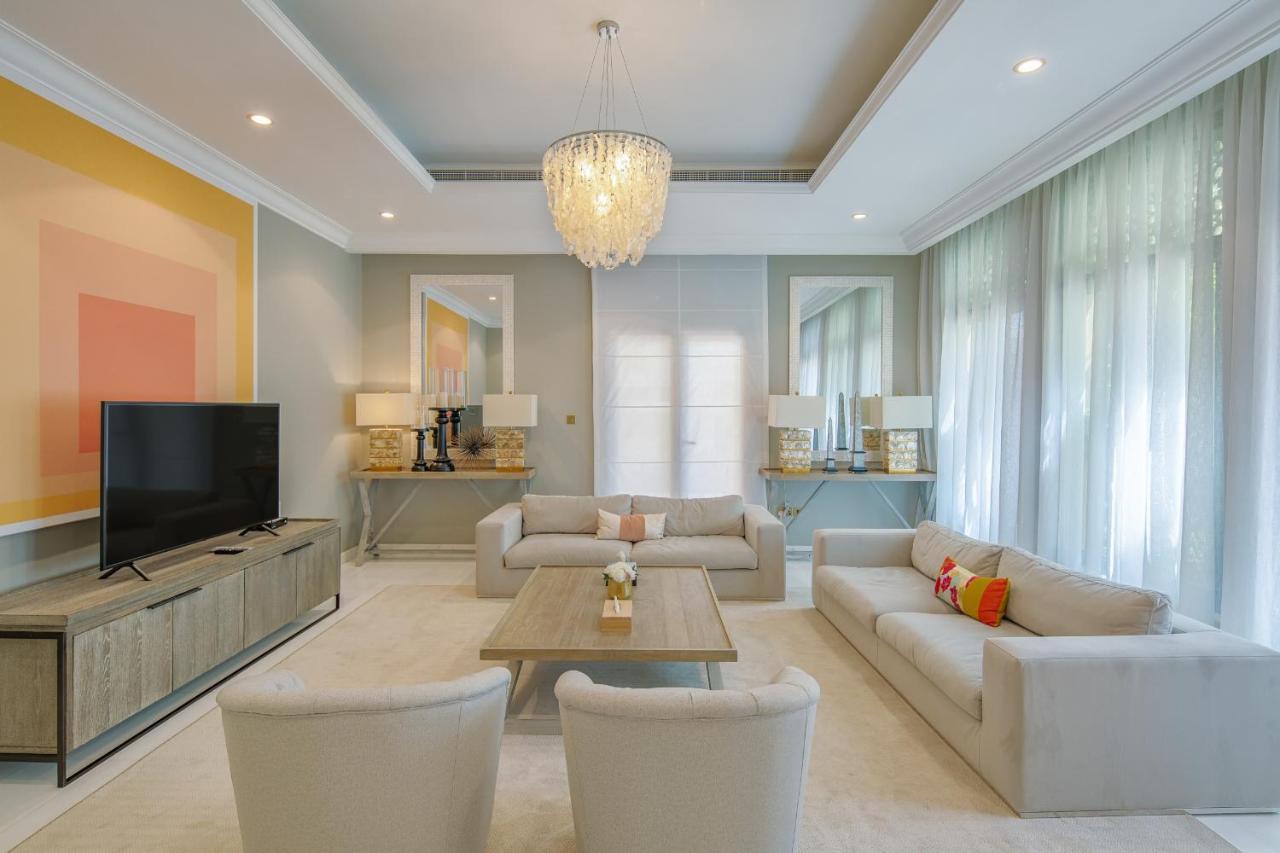 Villa Maison Privee - Prvt Pool & Access In Luxury Palm Jumeirah 6br Dubai