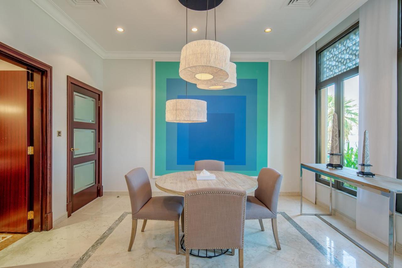 Maison Privee - Prvt Pool & Access In Luxury Palm Jumeirah 6br Villa *