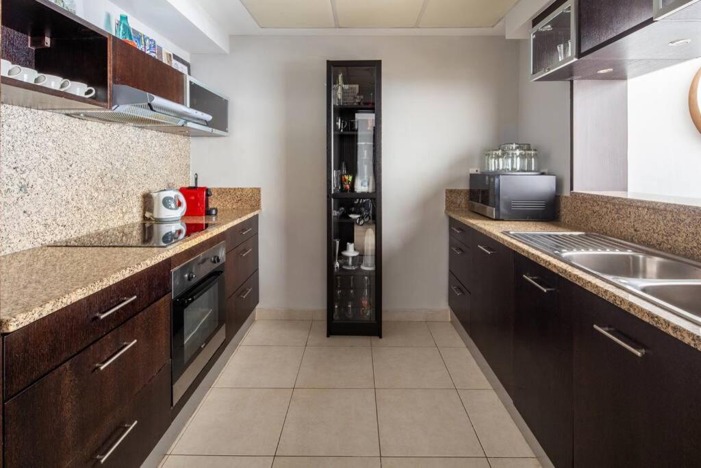 Frank Porter - Marina Quays Apartamento Dubái