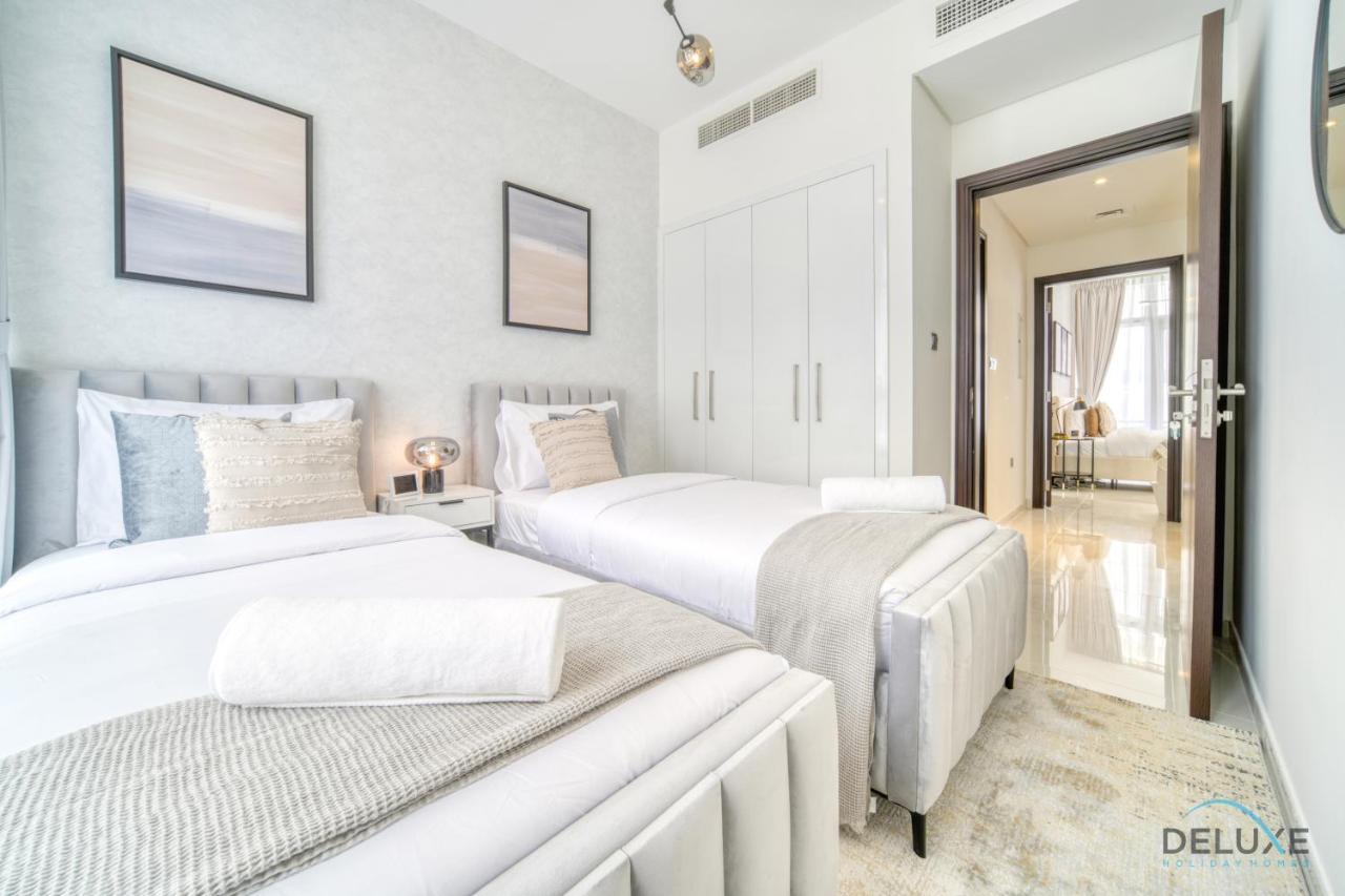 Cheerful 3br Townhouse At Damac Hills 2, Dubailand By Deluxe Homes