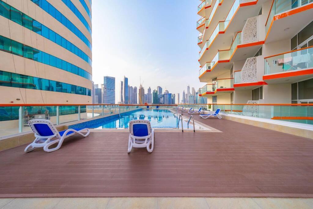 Mint - Millennium Binghatti Business Bay Apartment