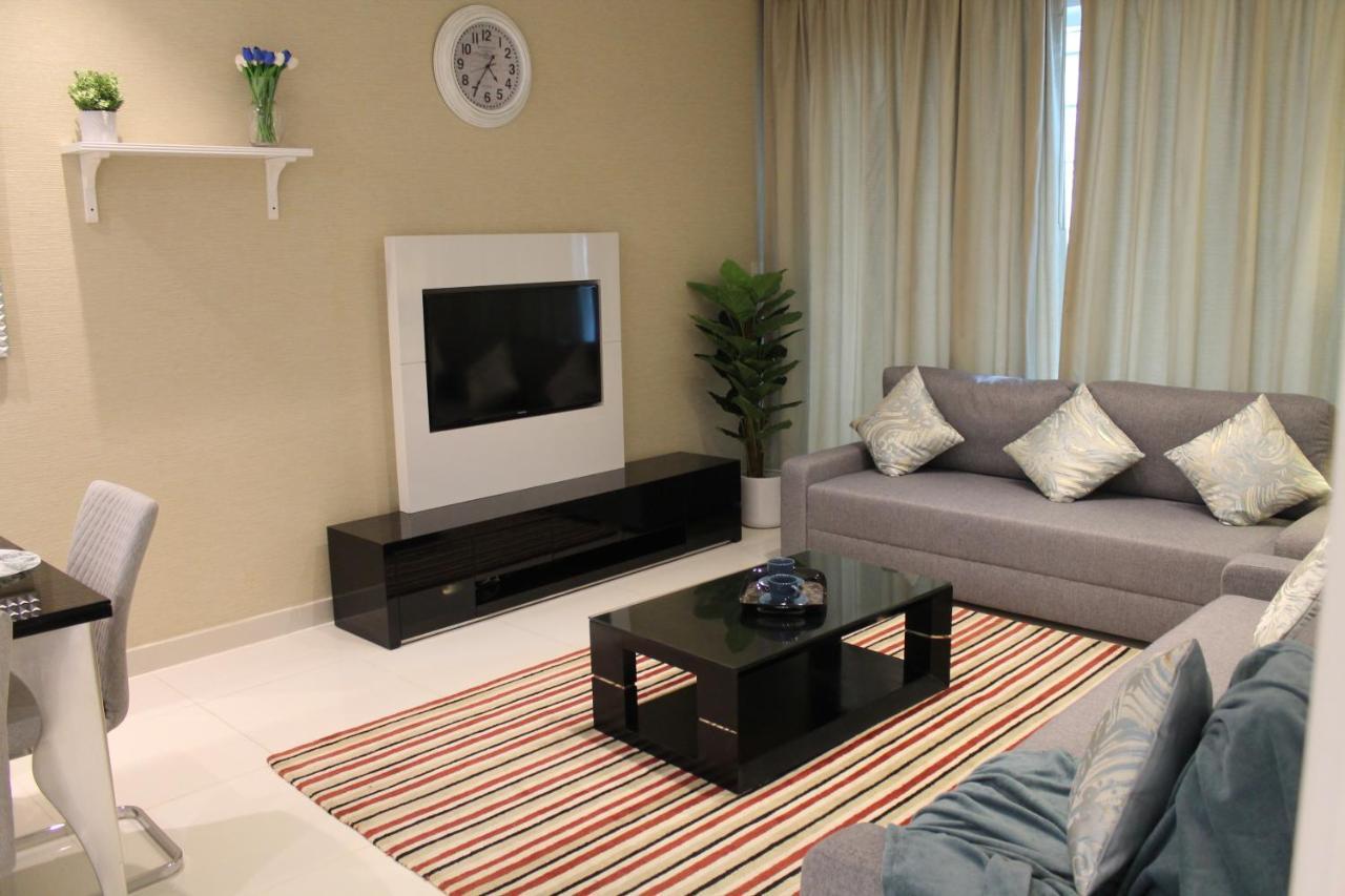 Spacious One Bedroom Close To Burj Khalifa, Mall In Business Bay Apartamento