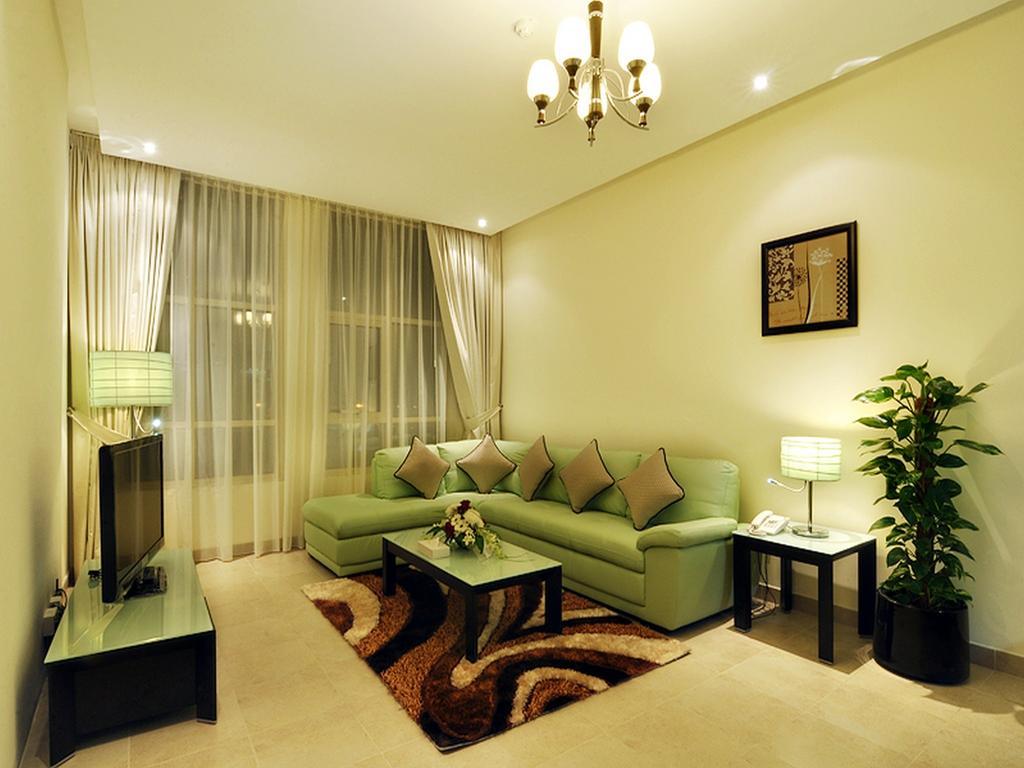 Aparthotel Pride 3*