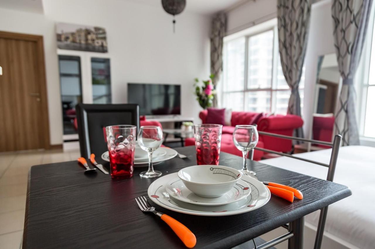 Higuests - Stylish Near Harbor Appartement