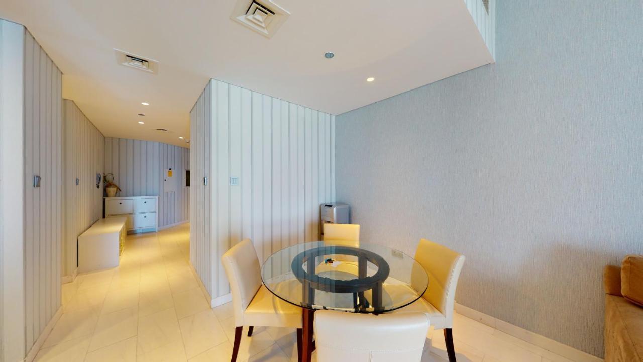 Key View - Cayan Tower